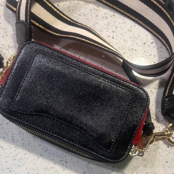 Marc Jacobs Colorblock Crossbody Bag with Gold Accents - Picture 8 of 8